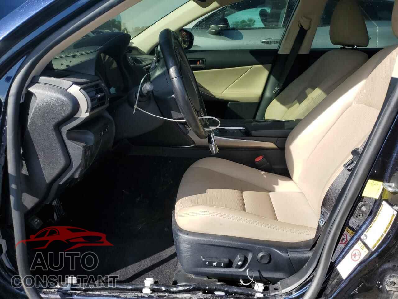 LEXUS IS 2017 - JTHCM1D25H5019336