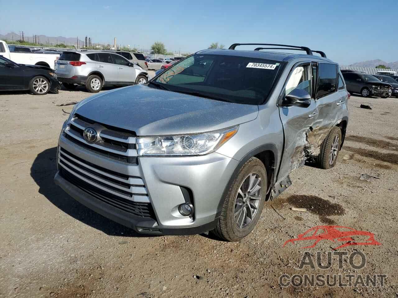 TOYOTA HIGHLANDER 2019 - 5TDJZRFH4KS584432