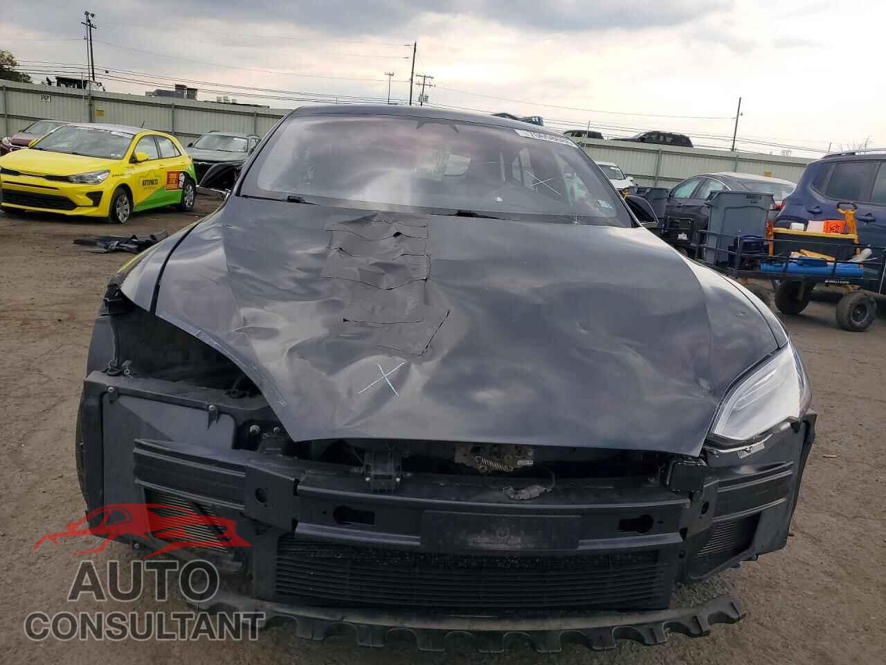 TESLA MODEL S 2016 - 5YJSA1E25GF176611