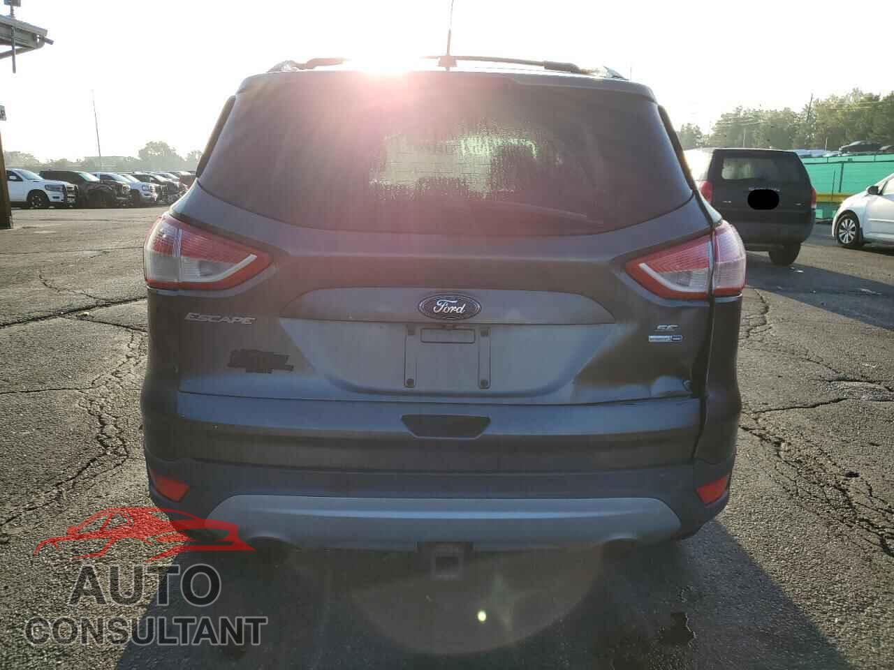 FORD ESCAPE 2015 - 1FMCU9G95FUC62801