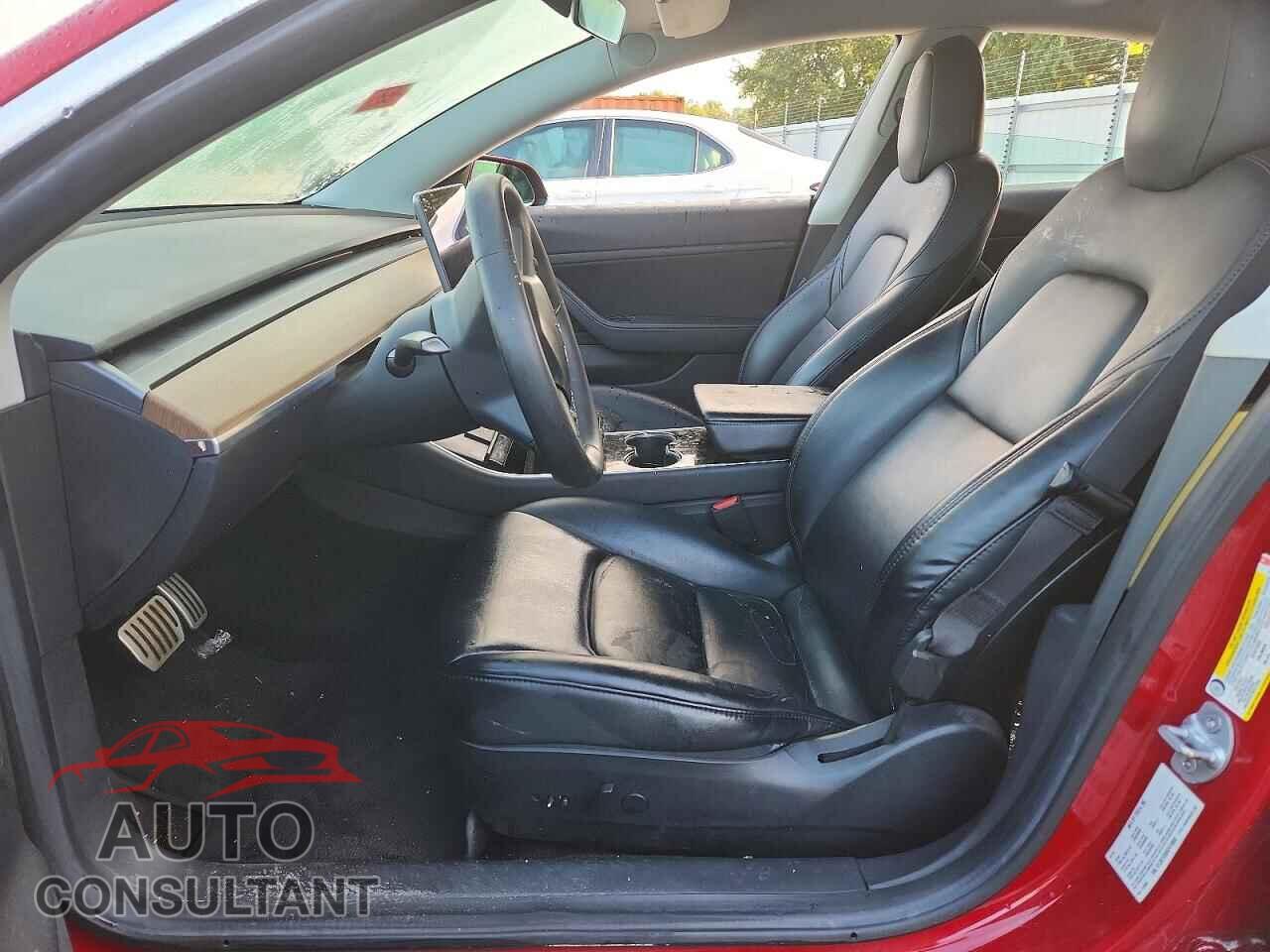TESLA MODEL 3 2019 - 5YJ3E1EB2KF419860