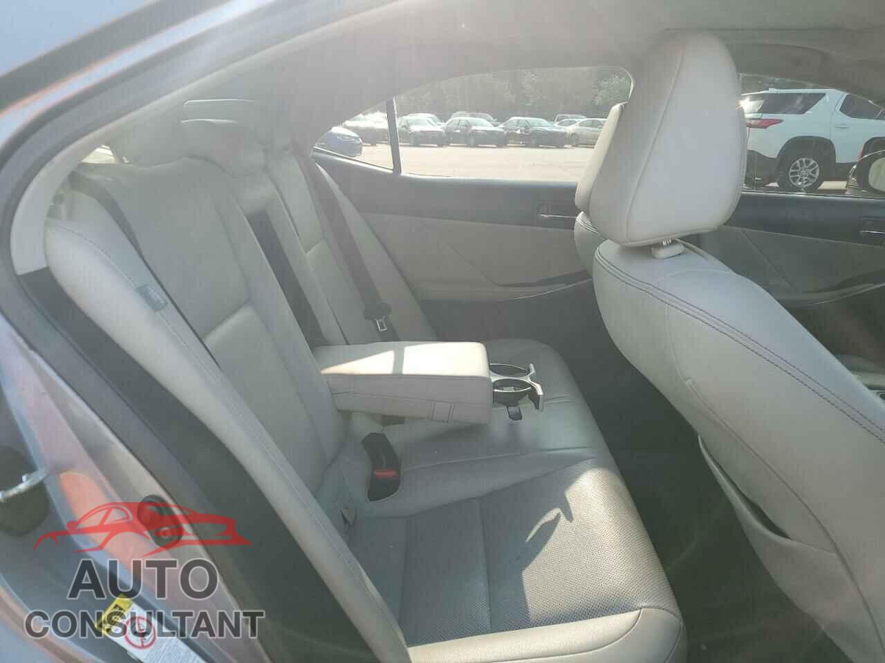 LEXUS IS 2014 - JTHBF1D27E5021087