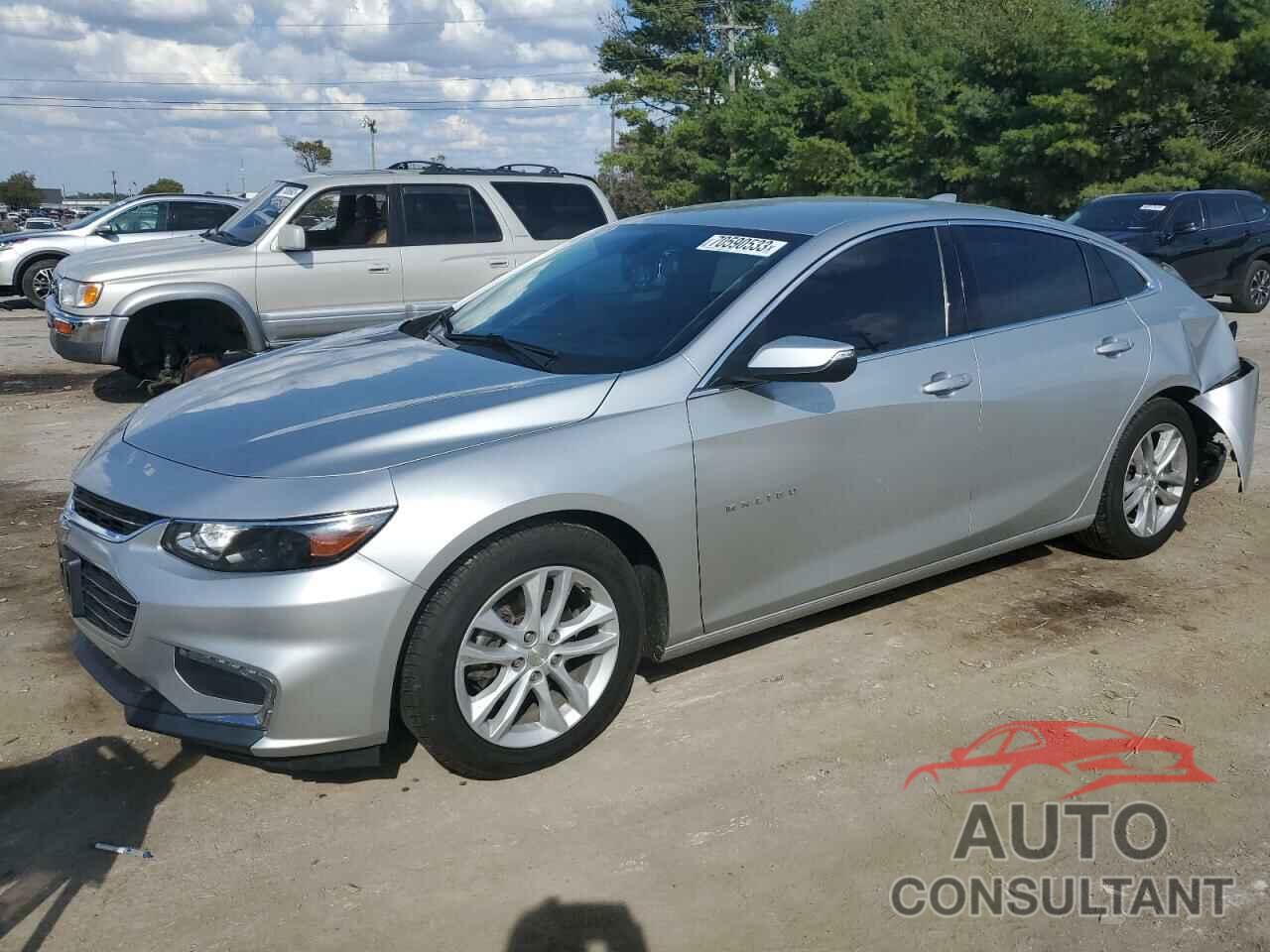 CHEVROLET MALIBU 2017 - 1G1ZE5ST4HF199472