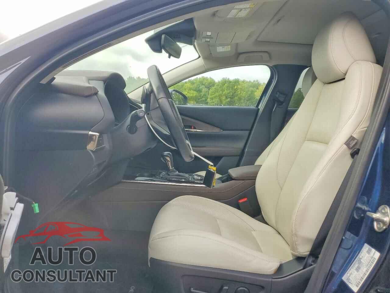 MAZDA CX30 2023 - 3MVDMBDM1PM518719