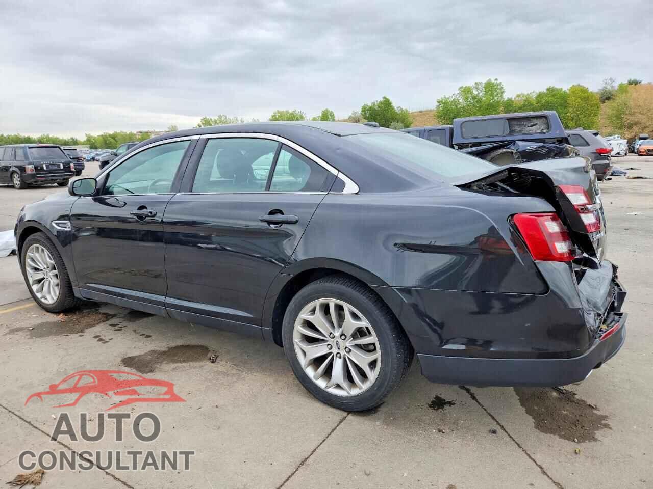 FORD TAURUS 2015 - 1FAHP2F80FG180142