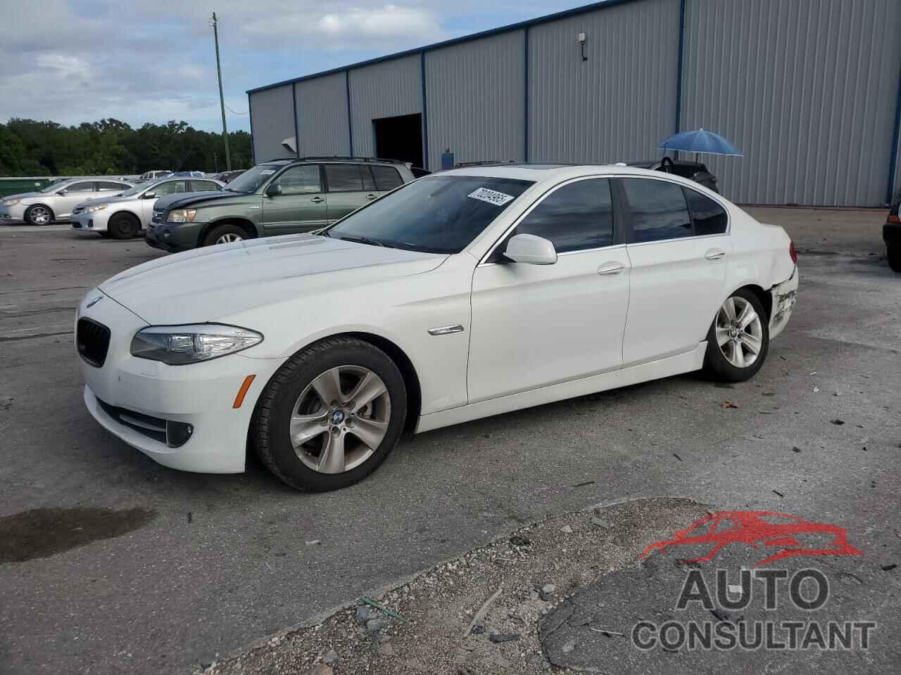 BMW 5 SERIES 2011 - WBAFR1C56BC736968