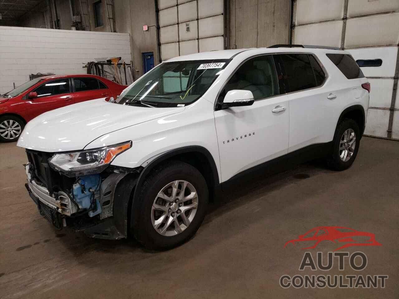 CHEVROLET TRAVERSE 2018 - 1GNEVGKW1JJ230909