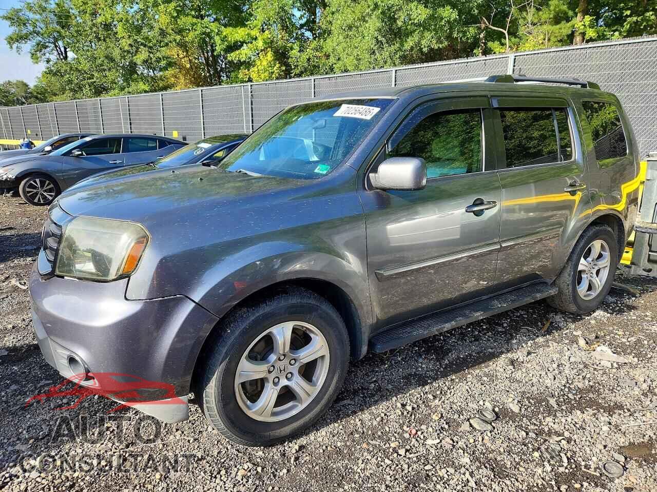 HONDA PILOT 2012 - 5FNYF4H47CB008697