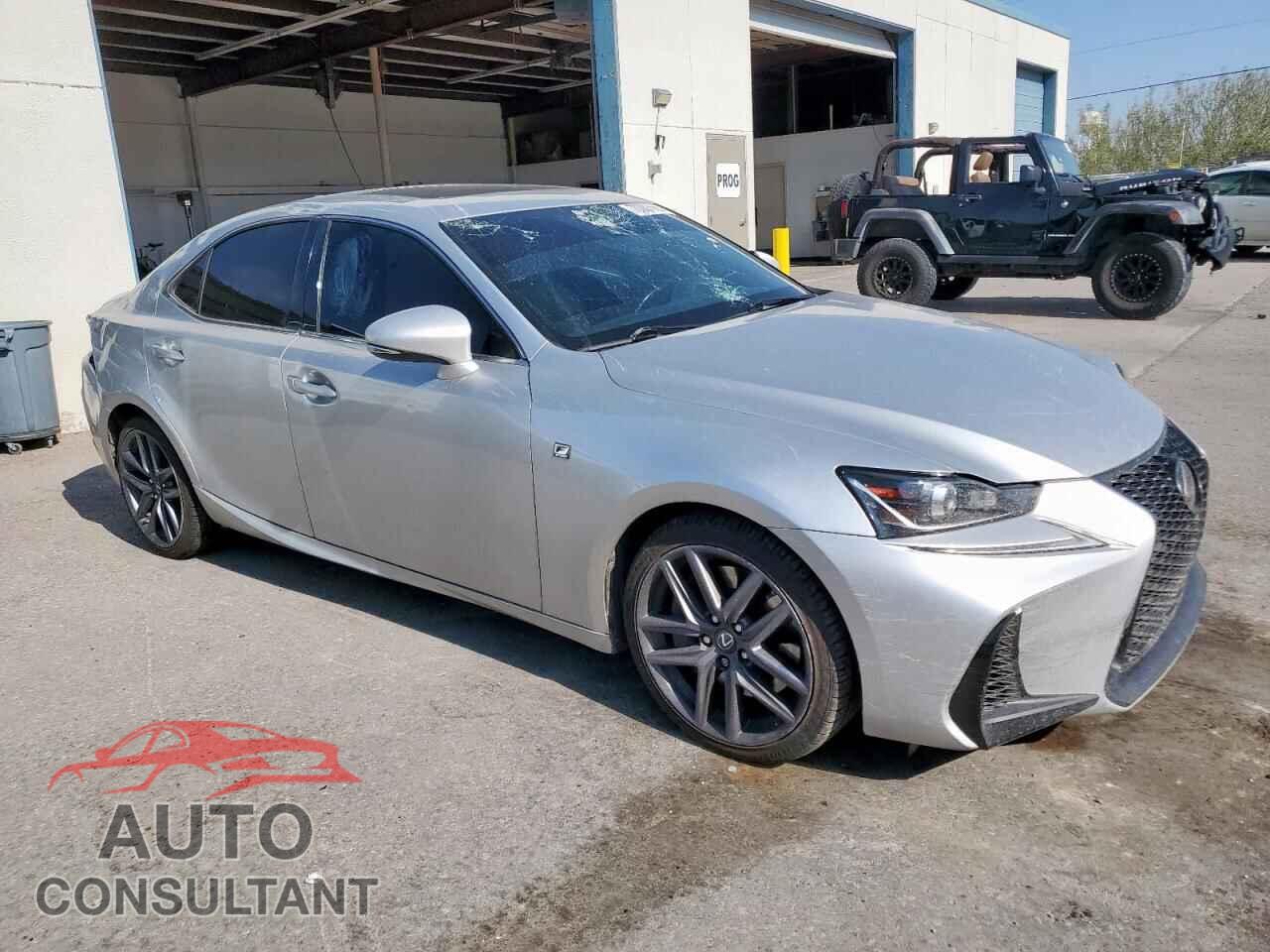 LEXUS IS 2017 - JTHBA1D21H5049759