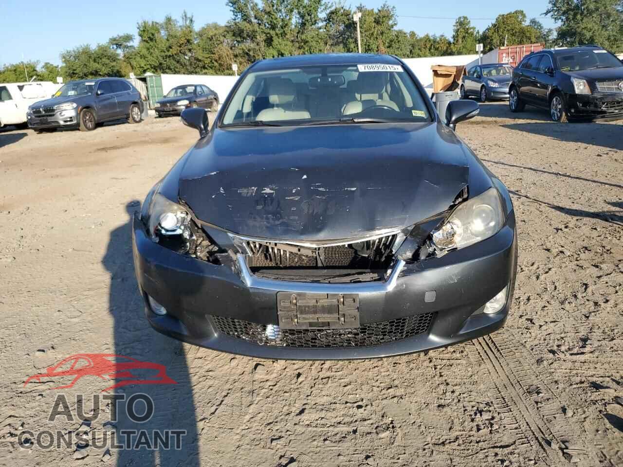 LEXUS IS 2010 - JTHCF5C24A5043880