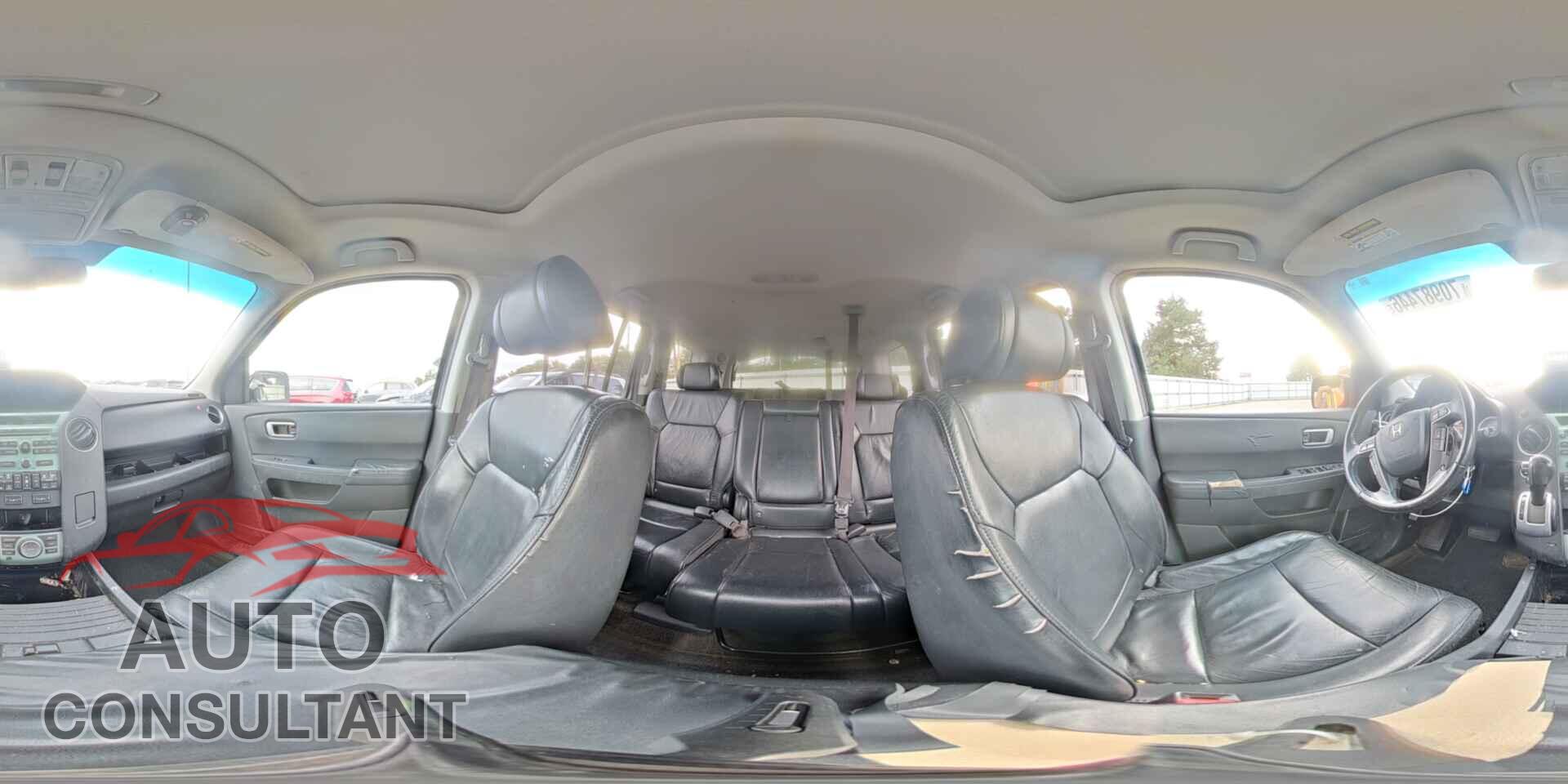 HONDA PILOT 2011 - 5FNYF4H71BB012883