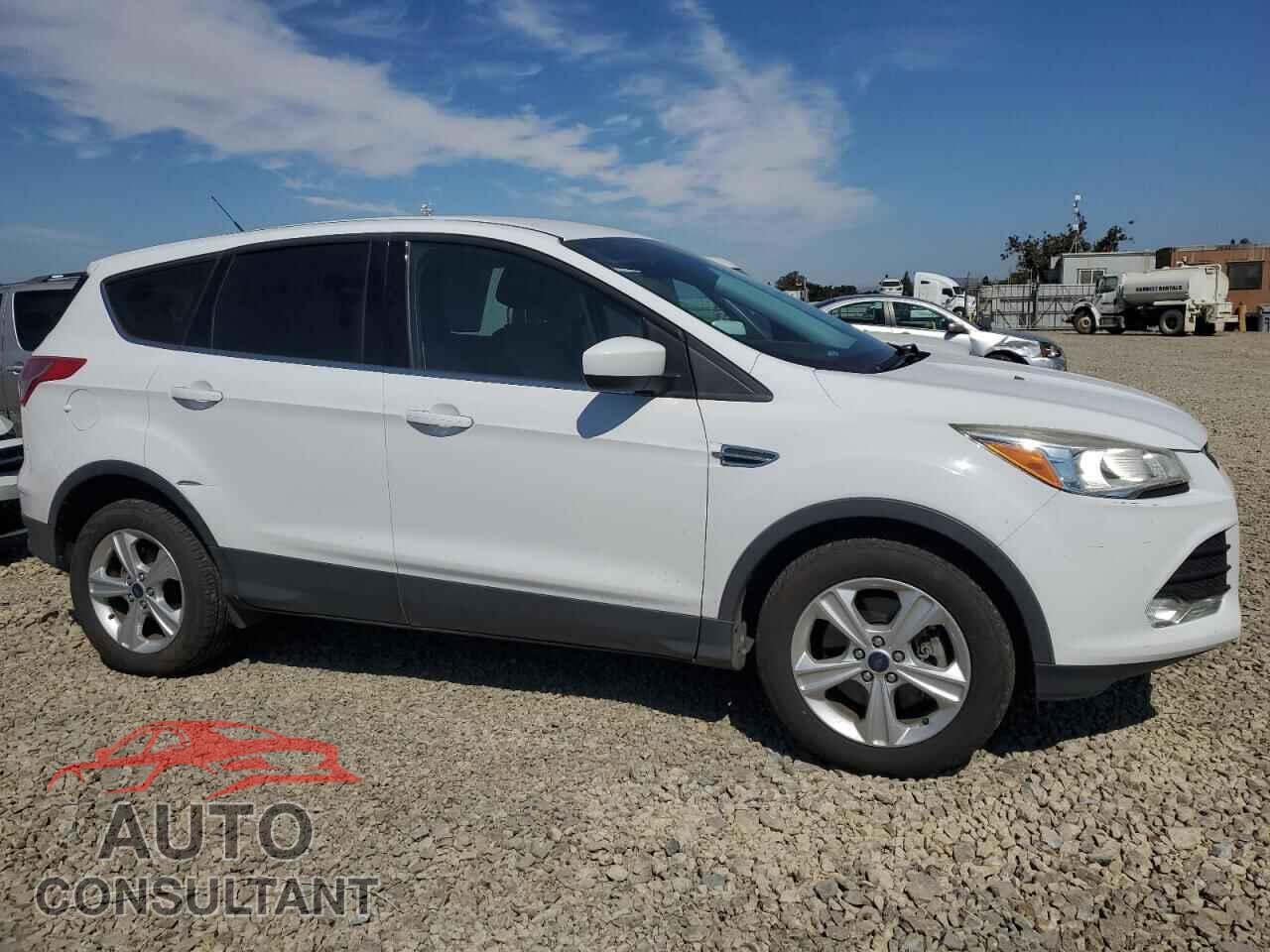 FORD ESCAPE 2015 - 1FMCU0G90FUC89724