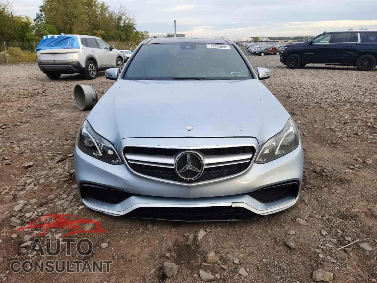 MERCEDES-BENZ E-CLASS 2014 - WDDHF9BBXEA822929