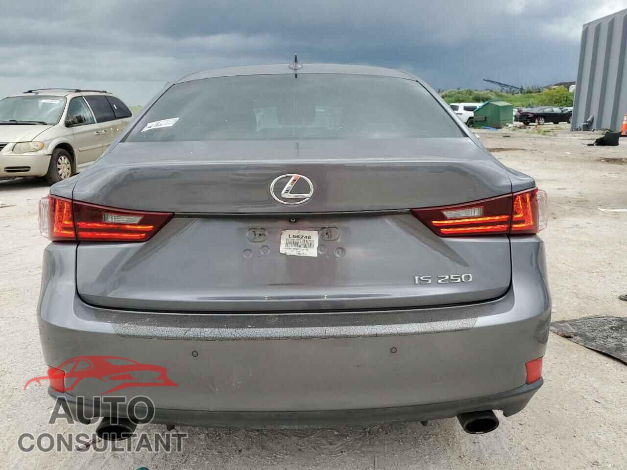 LEXUS IS 2014 - JTHBF1D26E5003275