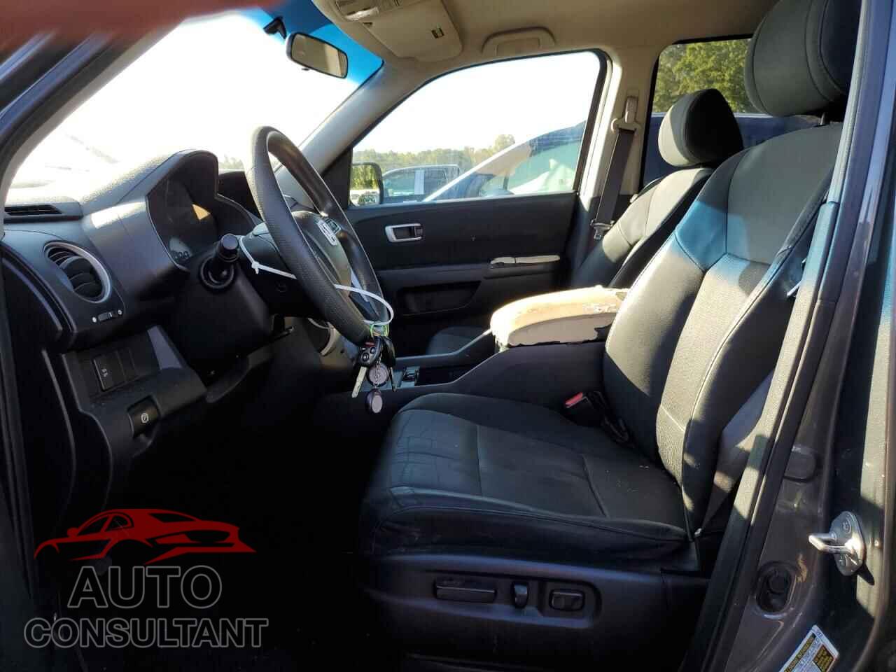 HONDA PILOT 2011 - 5FNYF4H40BB029292