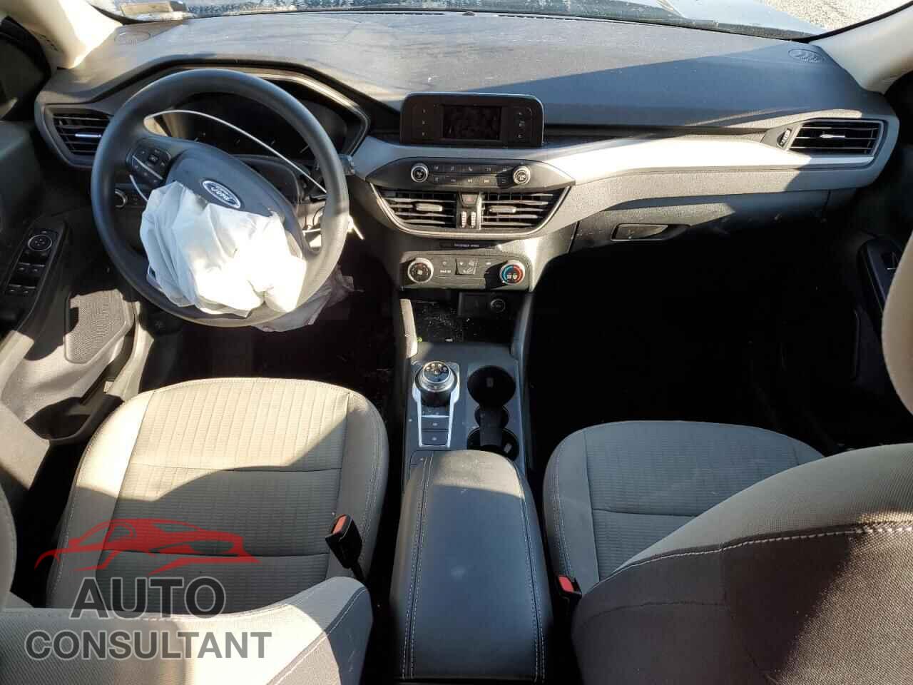 FORD ESCAPE 2020 - 1FMCU9F60LUA07895