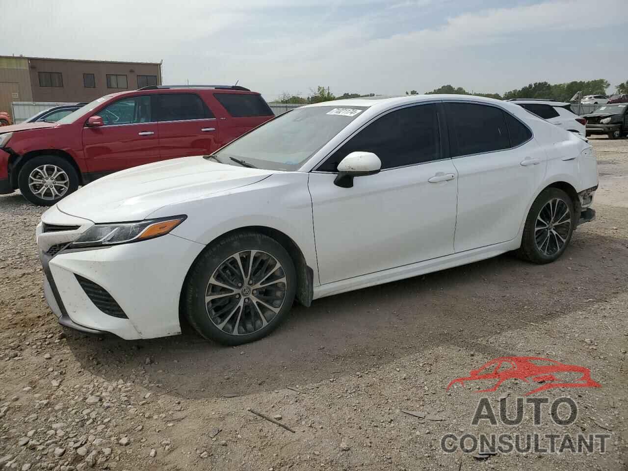 TOYOTA CAMRY 2019 - 4T1B11HK0KU689305
