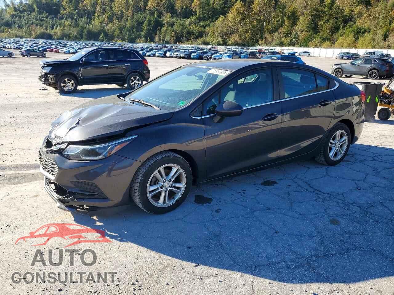 CHEVROLET CRUZE 2017 - 1G1BE5SM2H7102189