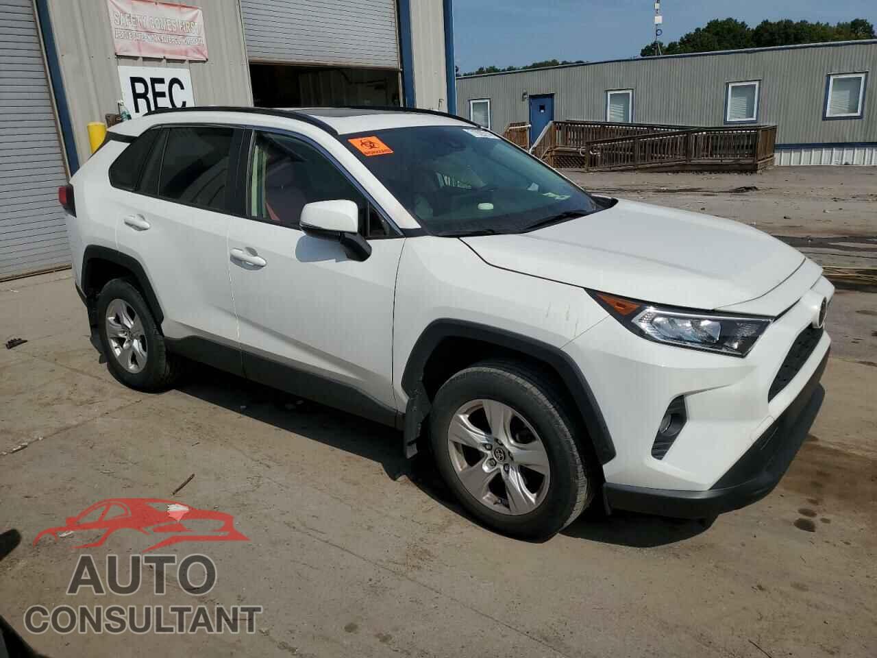 TOYOTA RAV4 2019 - JTMP1RFV2KD039851
