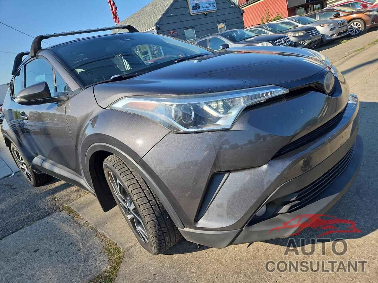 TOYOTA C-HR 2018 - NMTKHMBX2JR044226