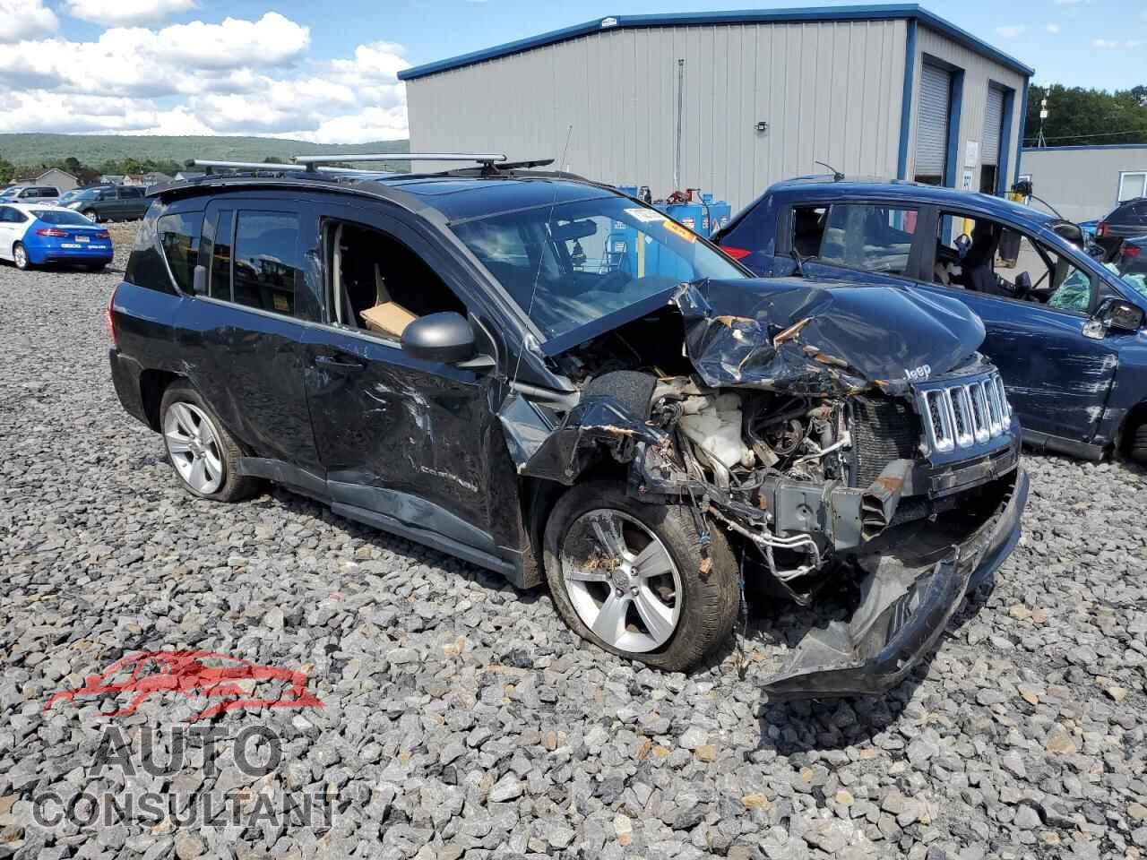 JEEP COMPASS 2011 - 1J4NF1FB9BD136572