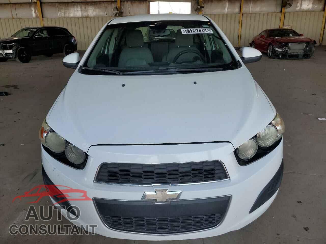 CHEVROLET SONIC 2014 - 1G1JA6SH4E4229653