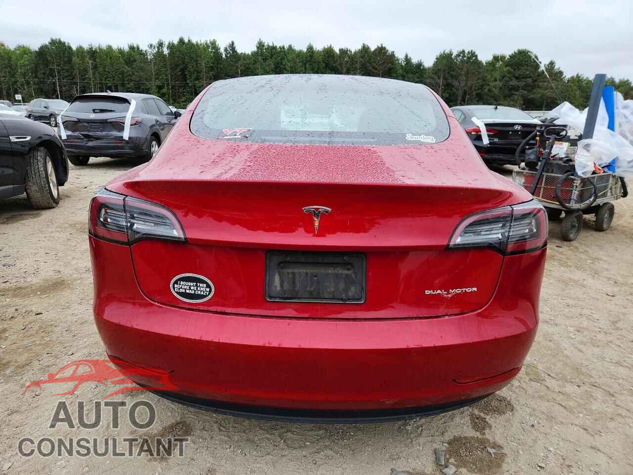 TESLA MODEL 3 2021 - 5YJ3E1EB5MF054397