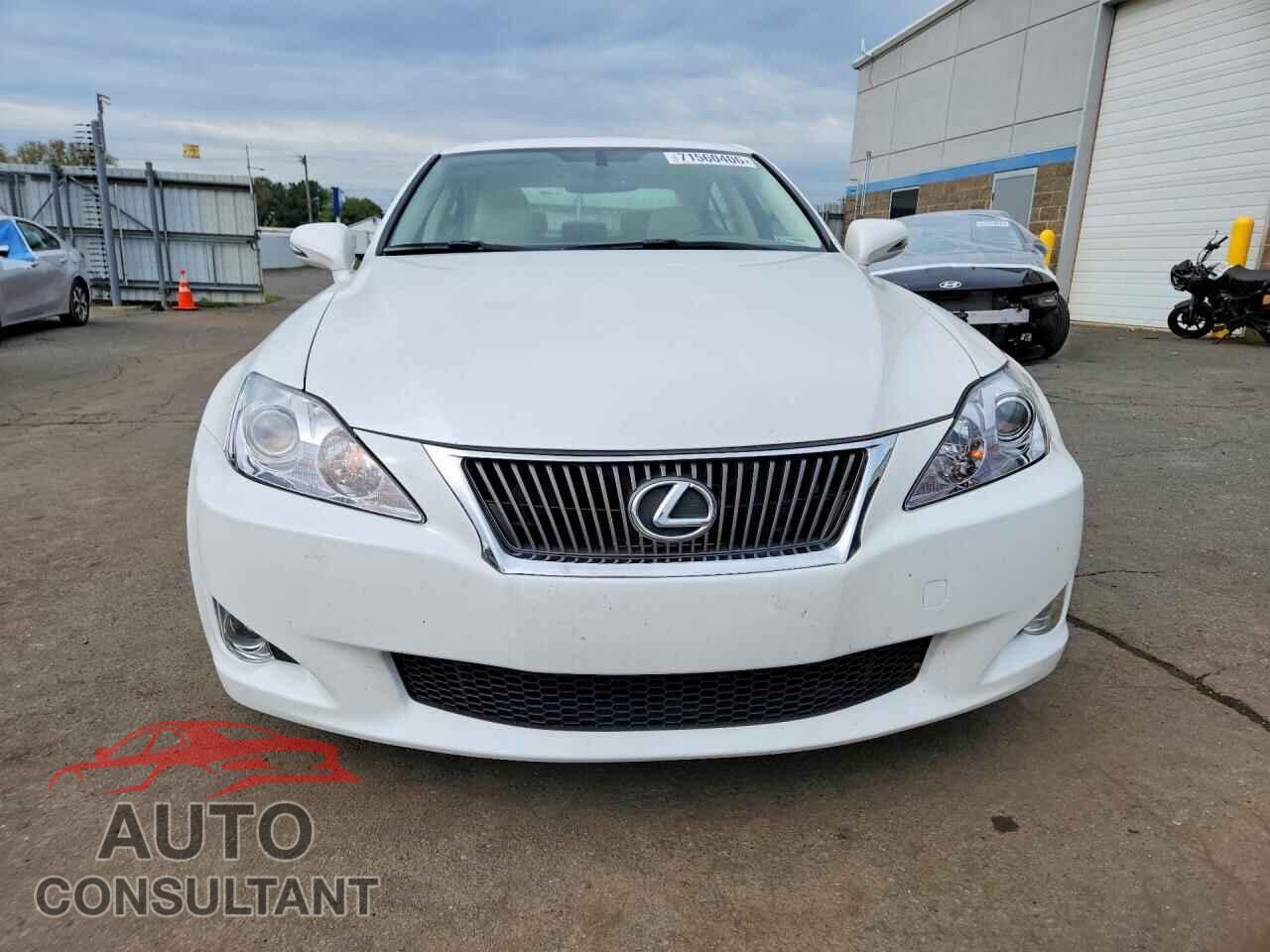 LEXUS IS 2010 - JTHBF5C26A2097811
