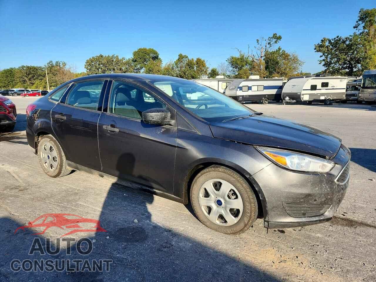 FORD FOCUS 2017 - 1FADP3E28HL244827