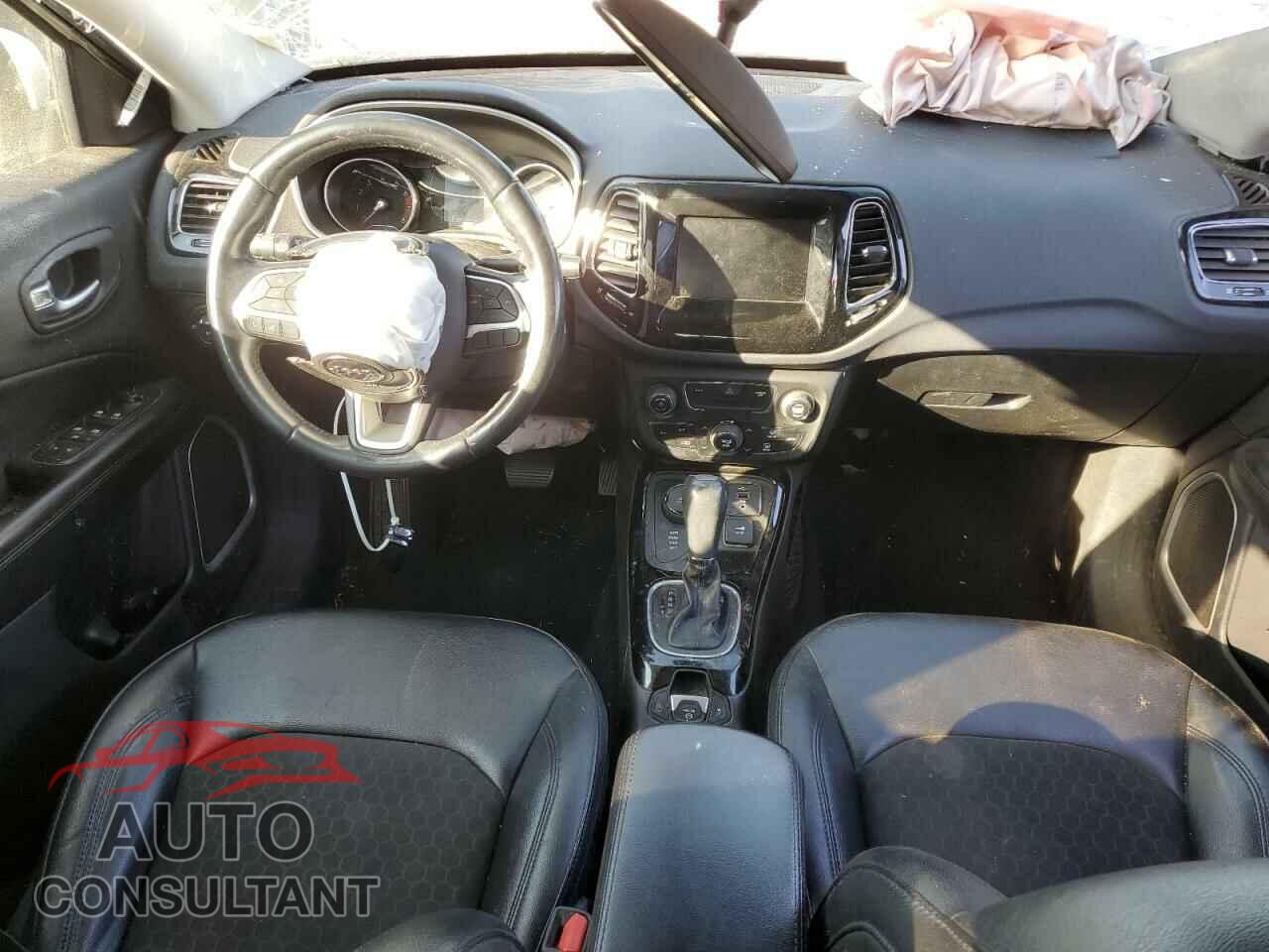 JEEP COMPASS 2020 - 3C4NJDBB5LT150170