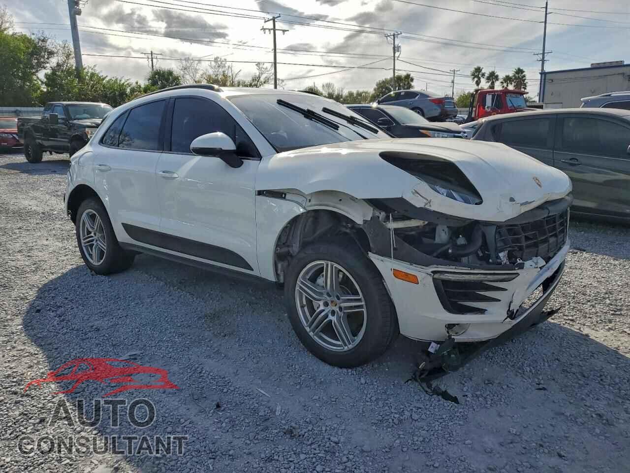 PORSCHE MACAN 2015 - WP1AB2A52FLB63646