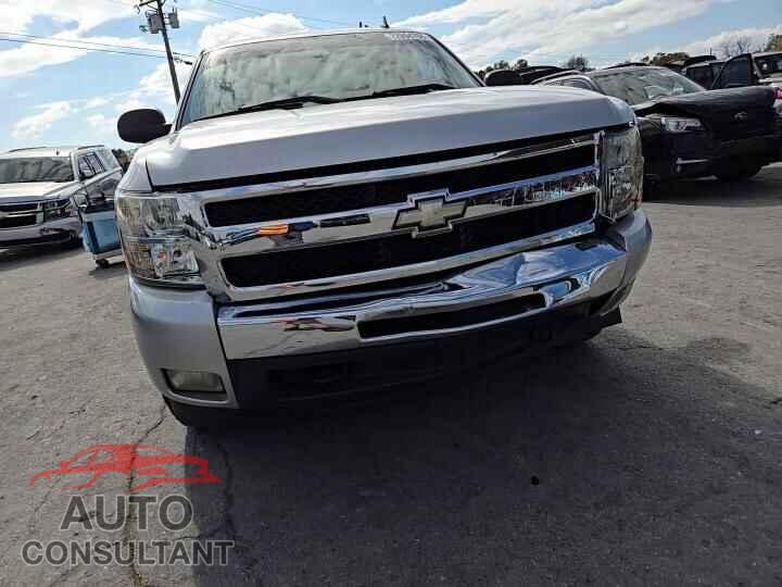 CHEVROLET SILVERADO 2011 - 3GCPCSE09BG401992