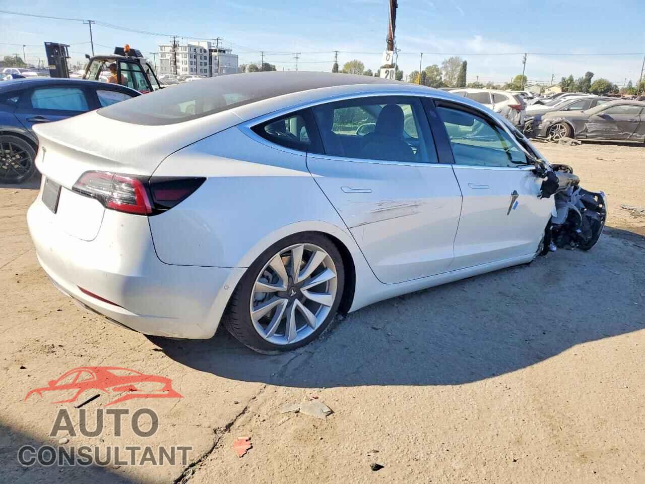 TESLA MODEL 3 2019 - 5YJ3E1EA3KF402587