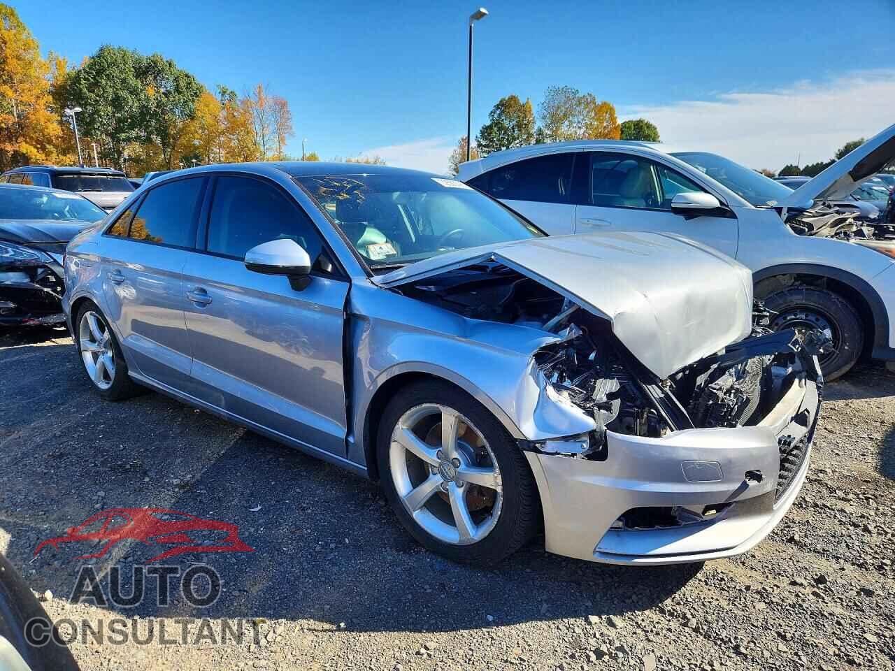 AUDI A3 2015 - WAUBFGFF0F1056192