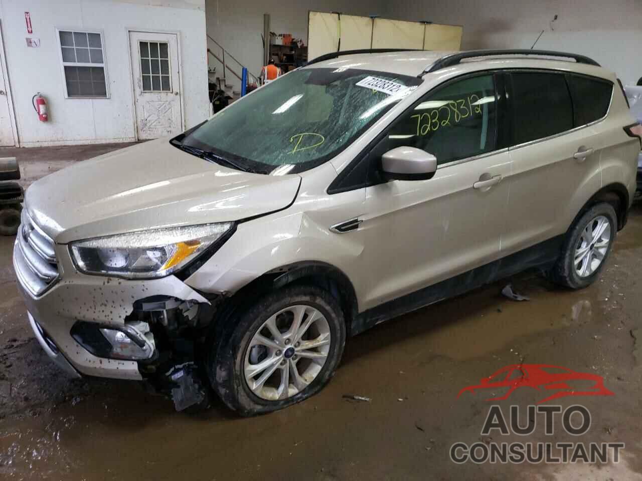 FORD ESCAPE 2018 - 1FMCU0GD9JUC18616