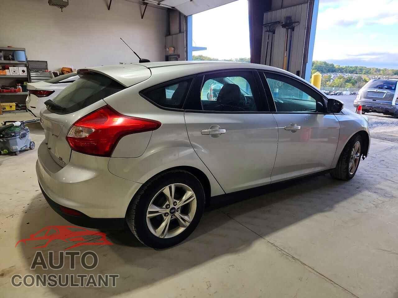 FORD FOCUS 2013 - 1FADP3K2XDL149569