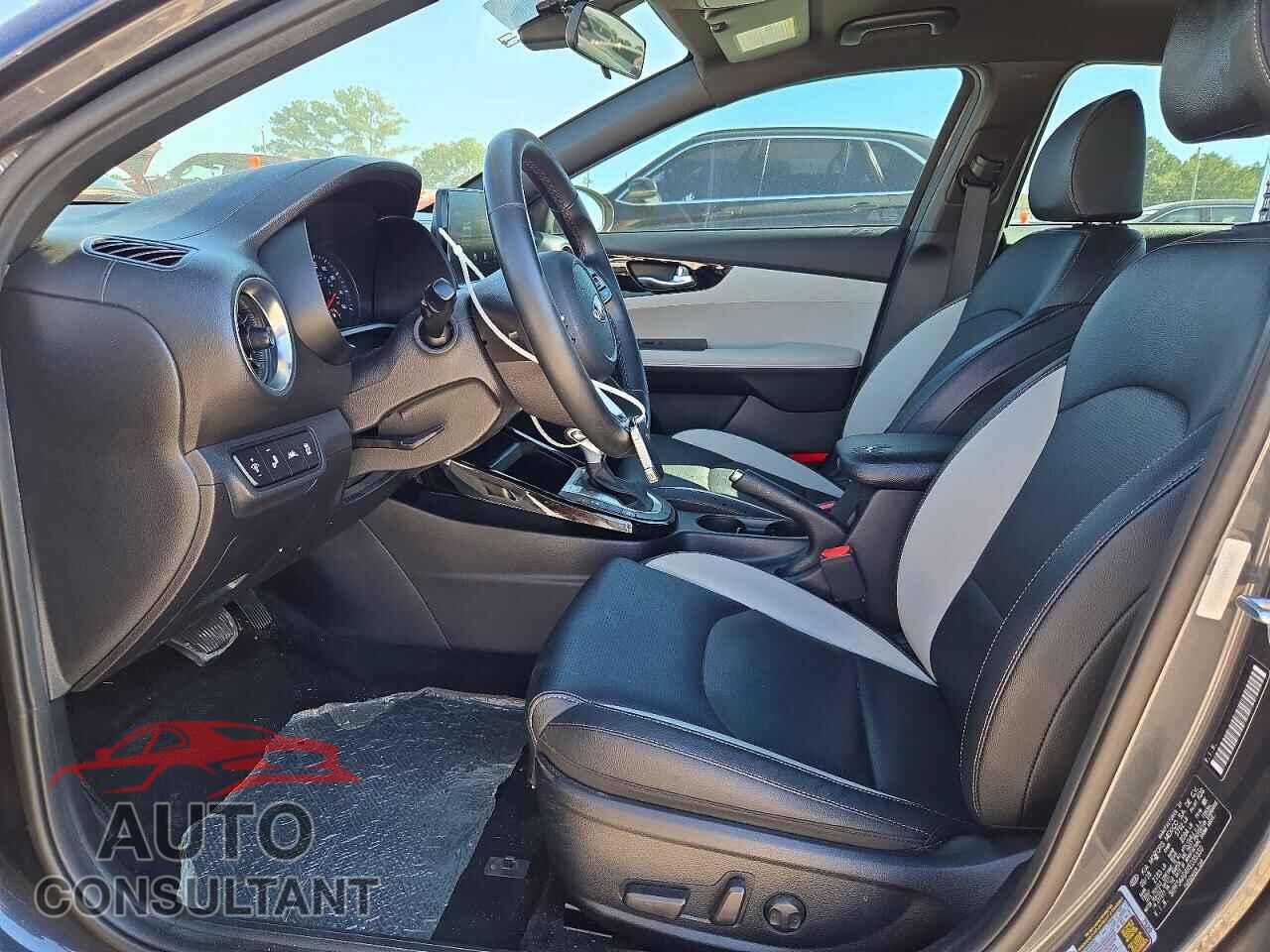 KIA FORTE 2019 - 3KPF54AD4KE035350