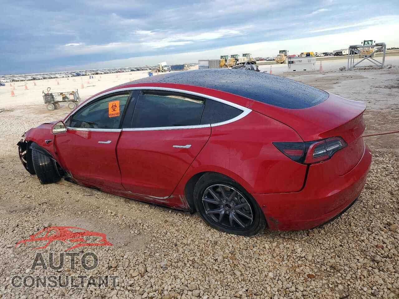 TESLA MODEL 3 2018 - 5YJ3E1EA9JF045821