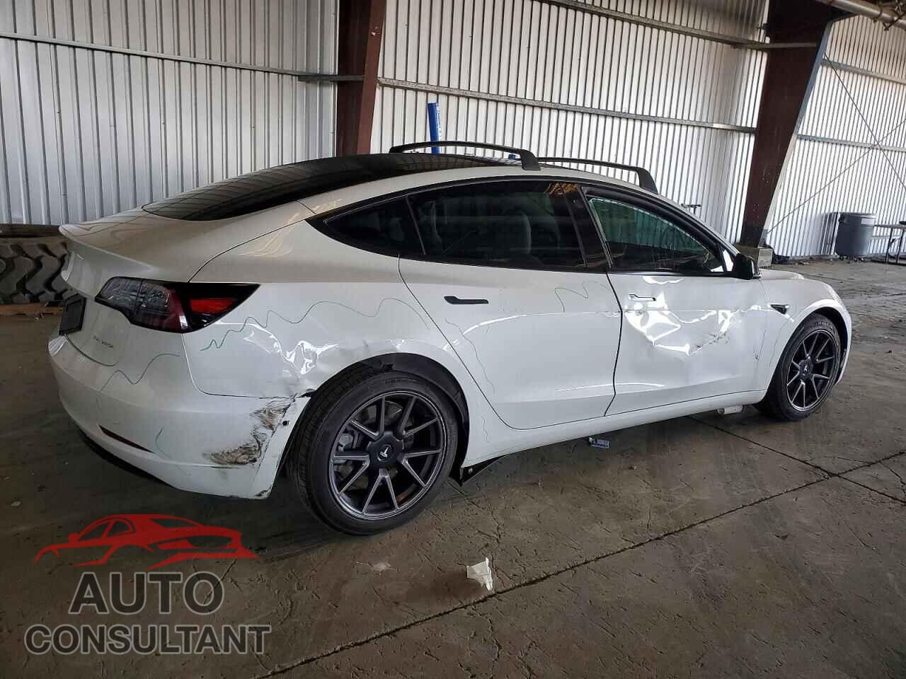 TESLA MODEL 3 2021 - 5YJ3E1EB9MF993052
