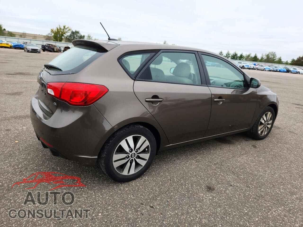 KIA FORTE5 EX 2013 - KNAFU5A23D5669042