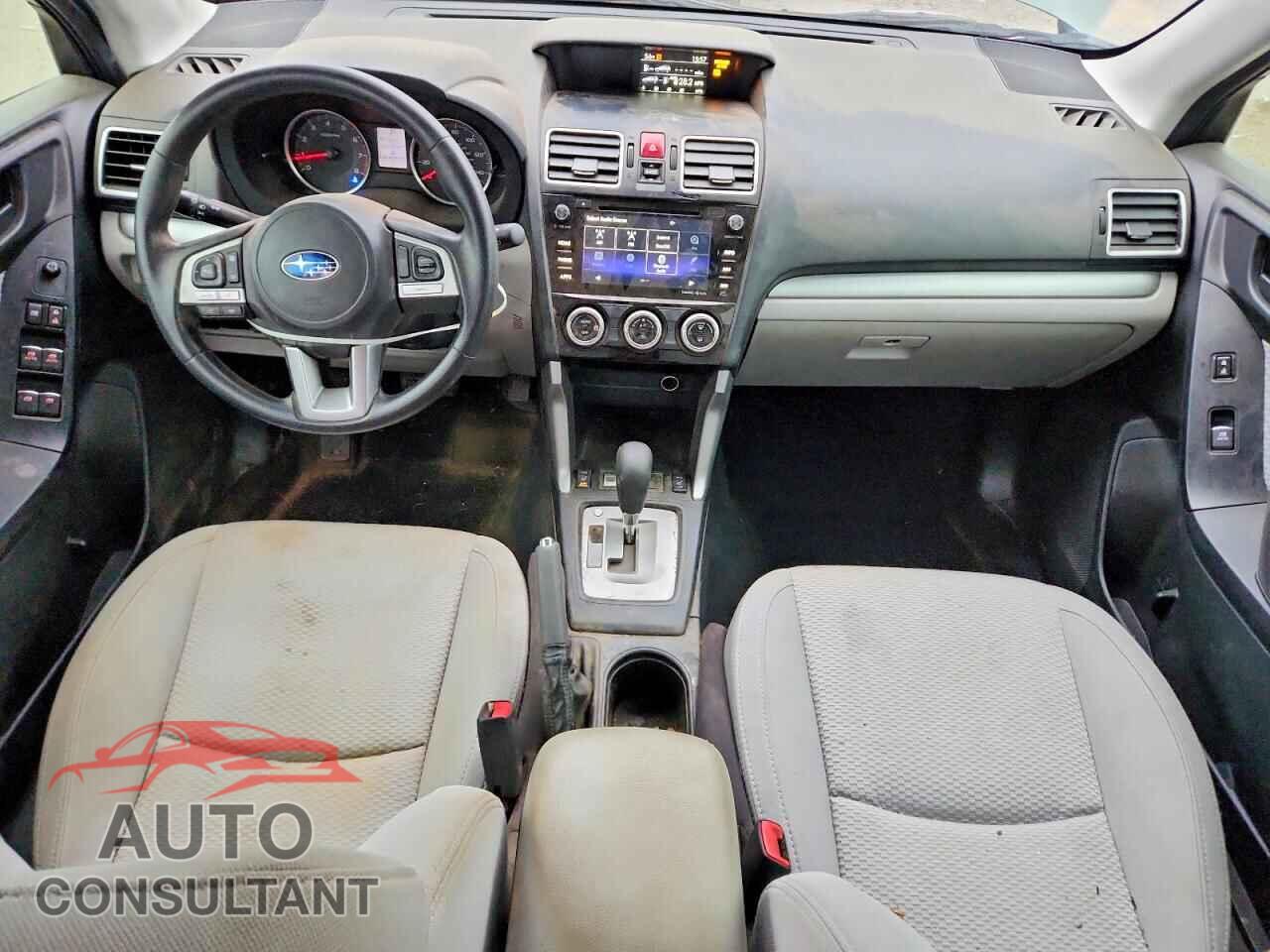 SUBARU FORESTER 2018 - JF2SJAEC9JH516618