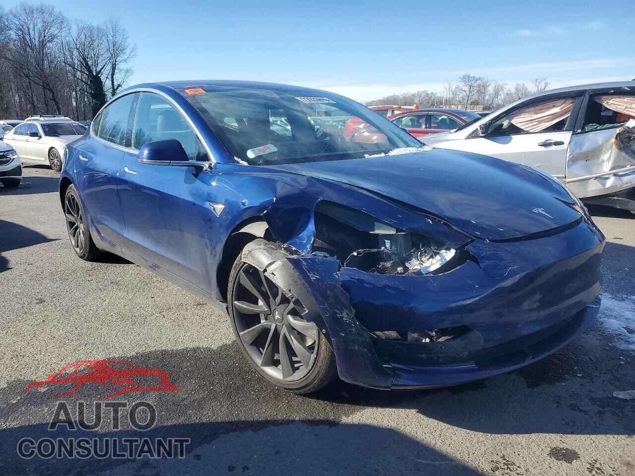 TESLA MODEL 3 2018 - 5YJ3E1EB8JF133879