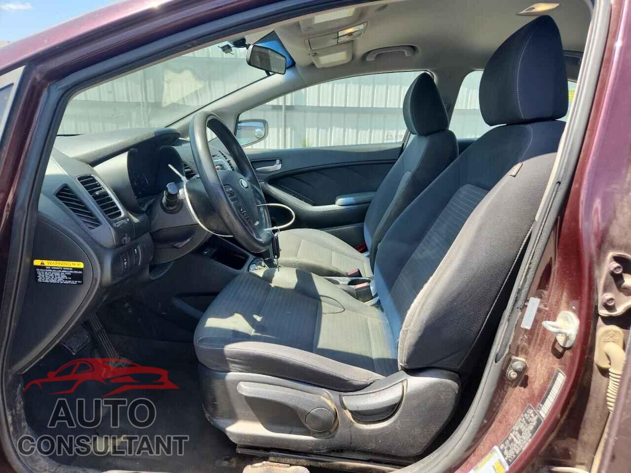 KIA FORTE 2017 - 3KPFL4A71HE129534