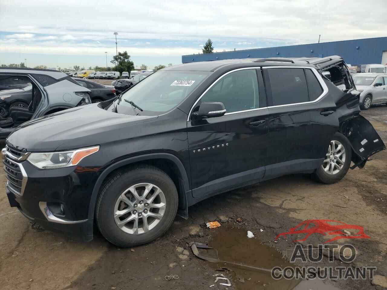 CHEVROLET TRAVERSE 2018 - 1GNEVGKW3JJ157932