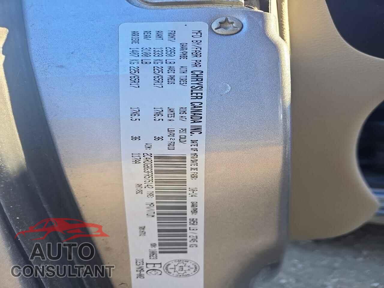 DODGE CARAVAN 2015 - 2C4RDGBG3FR575142