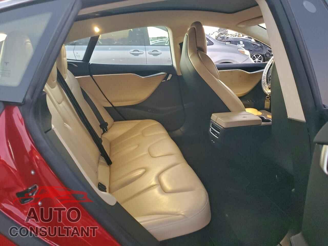 TESLA MODEL S 2017 - 5YJSA1E18HF202918