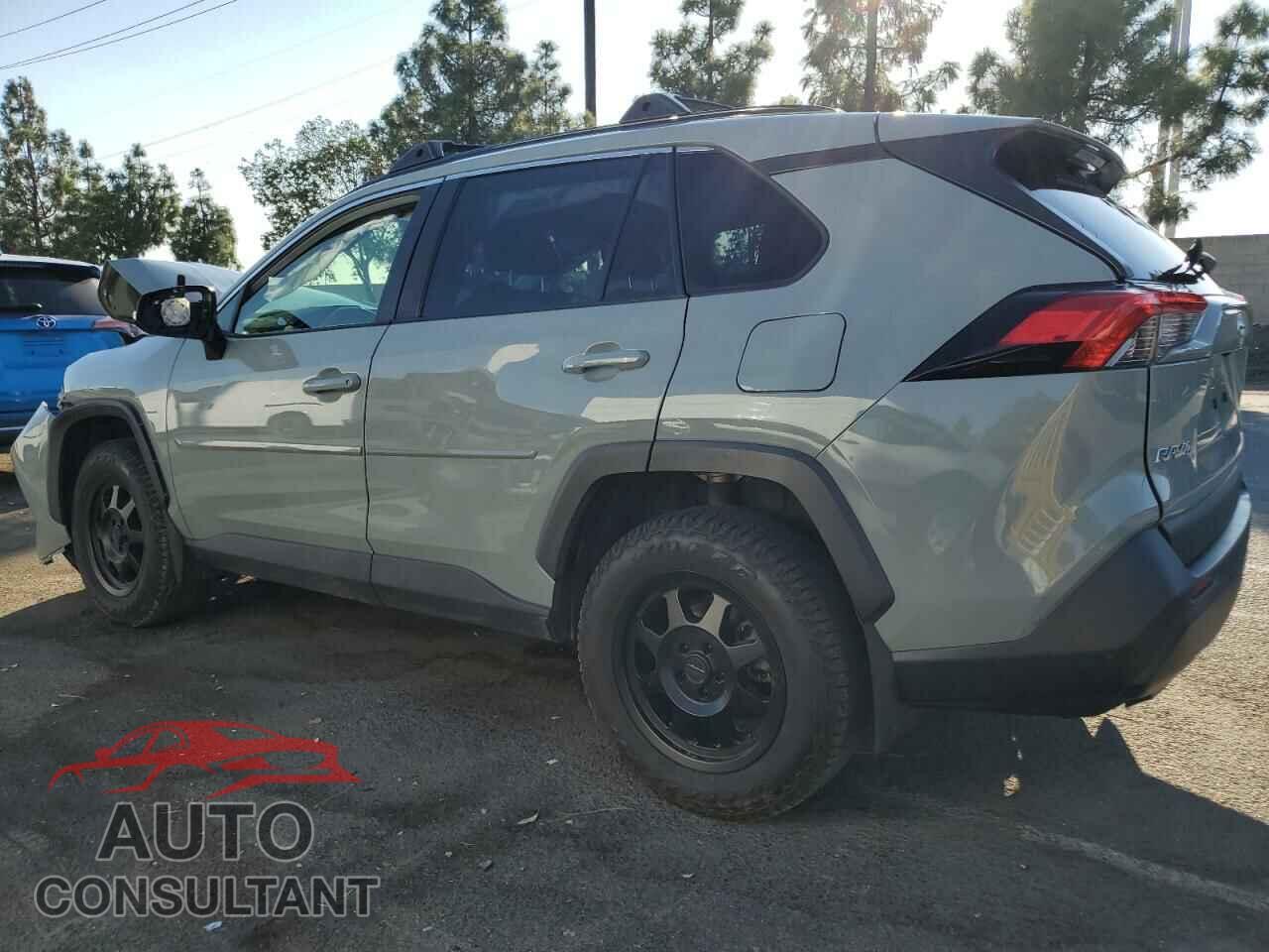 TOYOTA RAV4 2019 - JTMP1RFVXKD016964