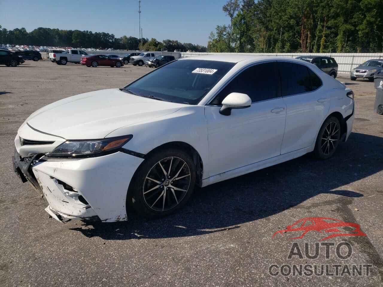 TOYOTA CAMRY 2021 - 4T1G11AK6MU599062
