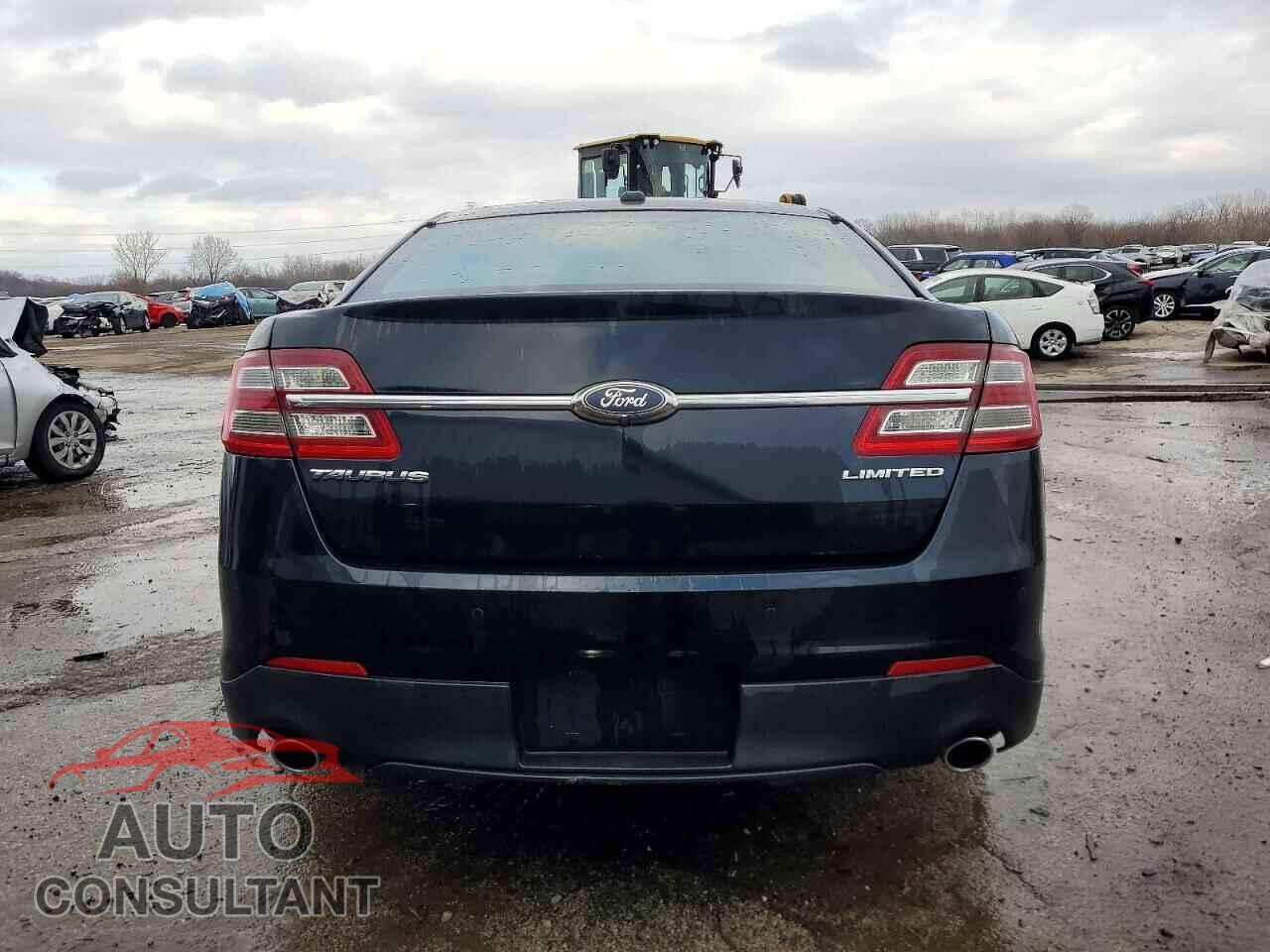 FORD TAURUS 2017 - 1FAHP2F84HG120061