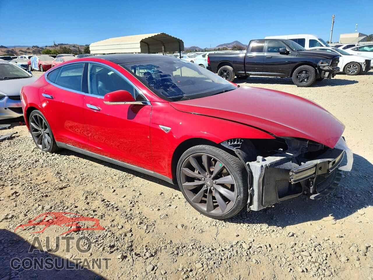 TESLA MODEL S 2014 - 5YJSA1H16EFP29430